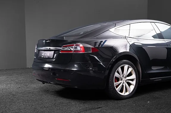Tesla Model S 2018 photo 5