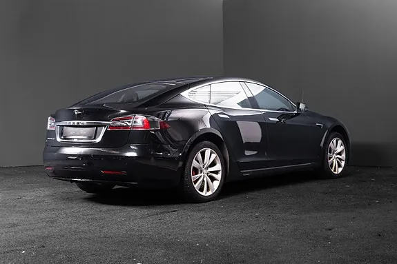 Tesla Model S 2018 photo 4