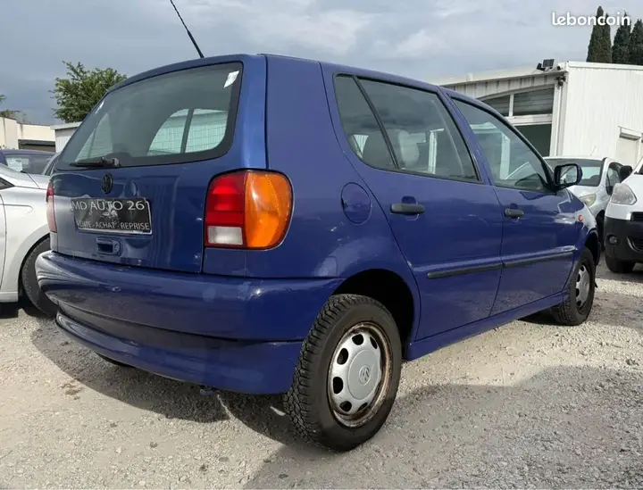 Volkswagen Polo 1995 photo 4