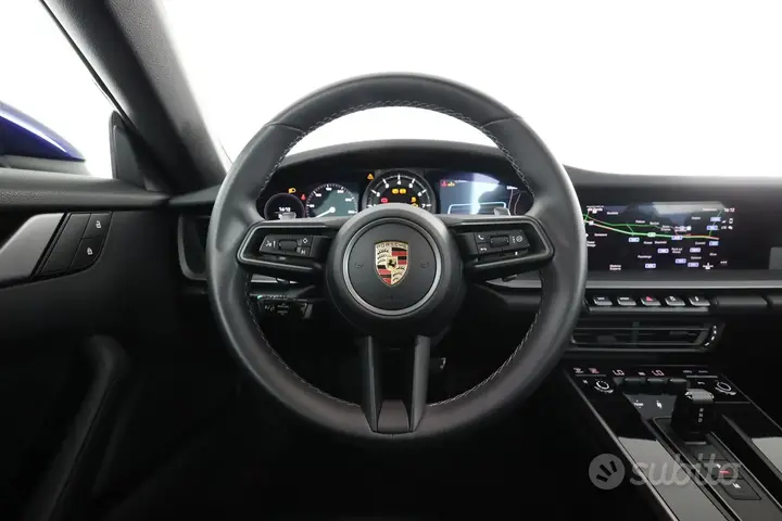 Porsche 911 2023 photo 4