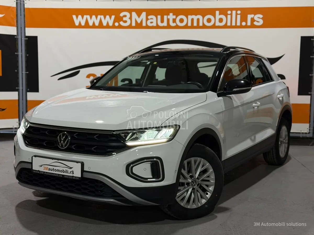 Volkswagen T-Roc 2023 photo 2