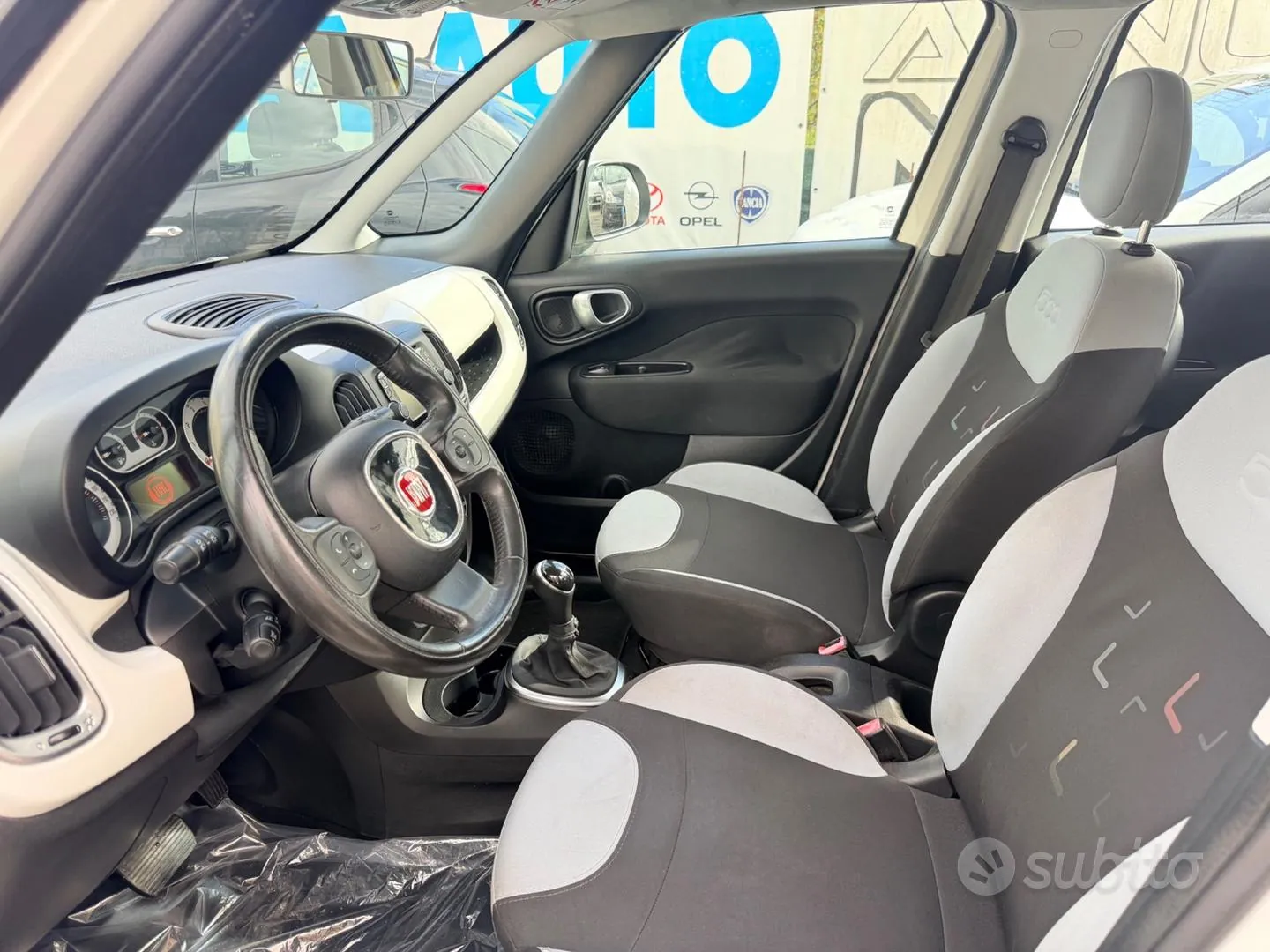 Fiat 500L 2016 photo 5