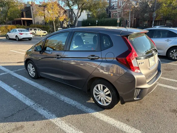 Honda Fit 2015 photo 3