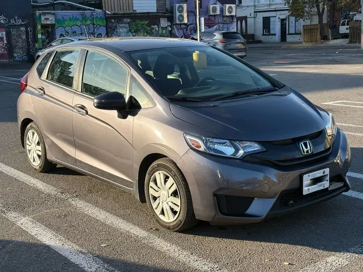 Honda Fit 2015 photo 2