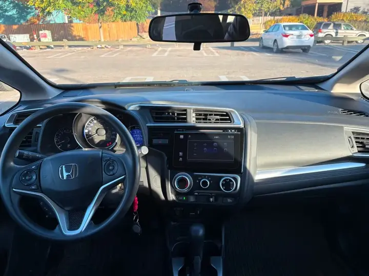 Honda Fit 2015 photo 5
