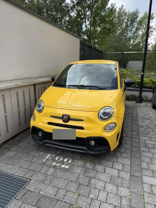 Abarth 595 Competizione 2017 photo 2