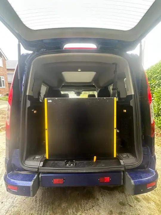 Ford Tourneo Connect 2016 photo 5