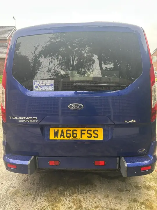 Ford Tourneo Connect 2016 photo 4