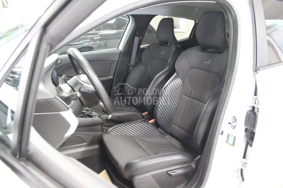 Renault Clio 2022 photo 2