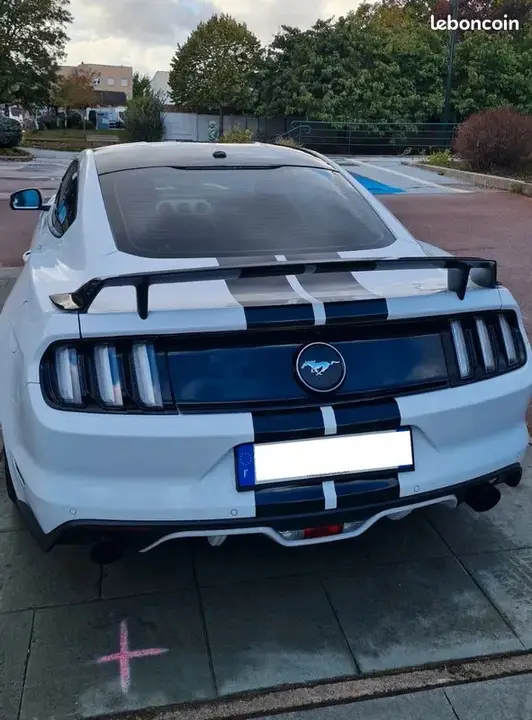 Ford Mustang 2017 photo 2