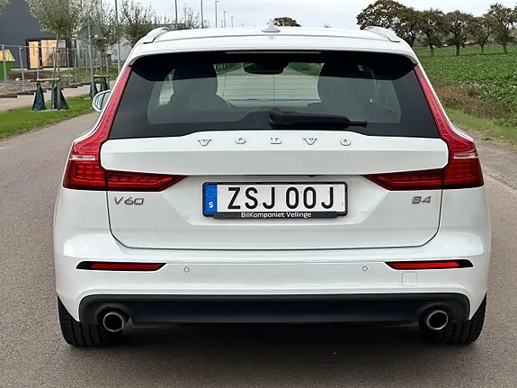 Volvo V60 2021 photo 5