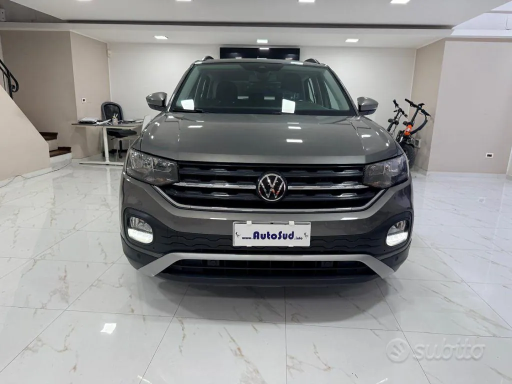 Volkswagen T-Cross 2021 photo 2