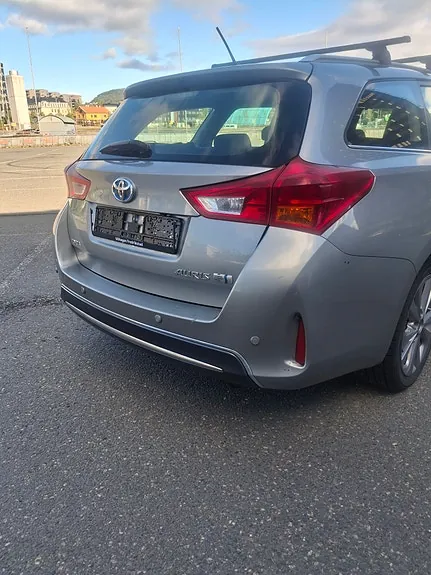 Toyota Auris 2013 photo 4