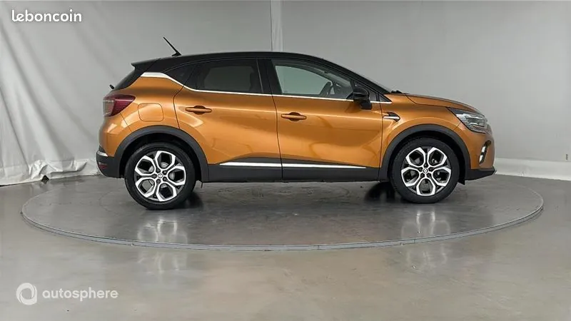 Renault Captur 2023 photo 4