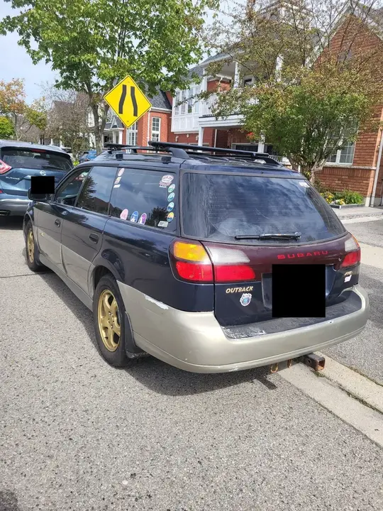 Subaru Legacy 2001 photo 3