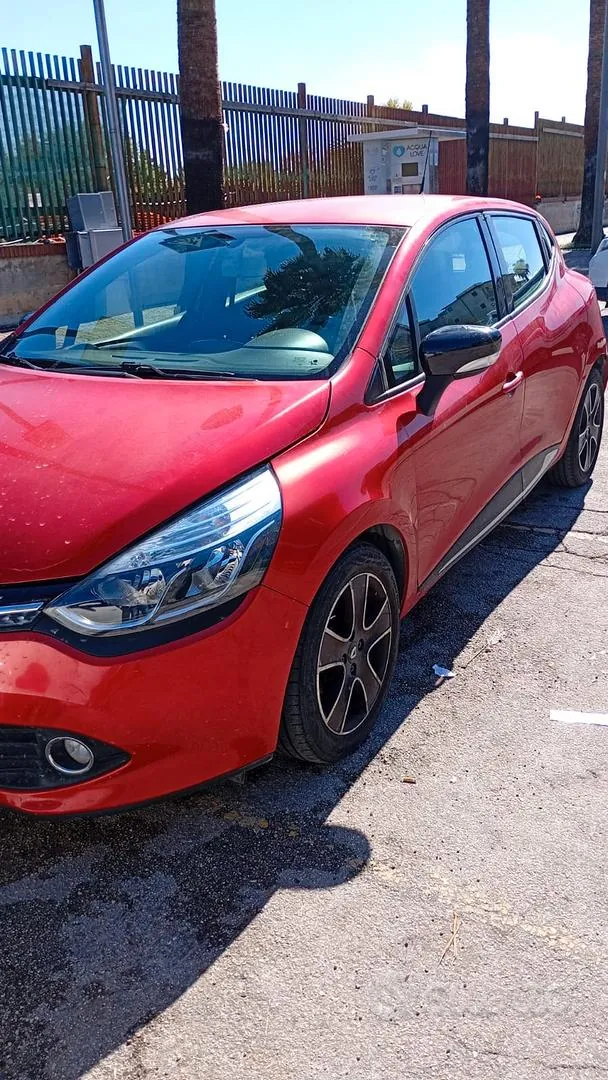 Renault Clio 2013 photo 5