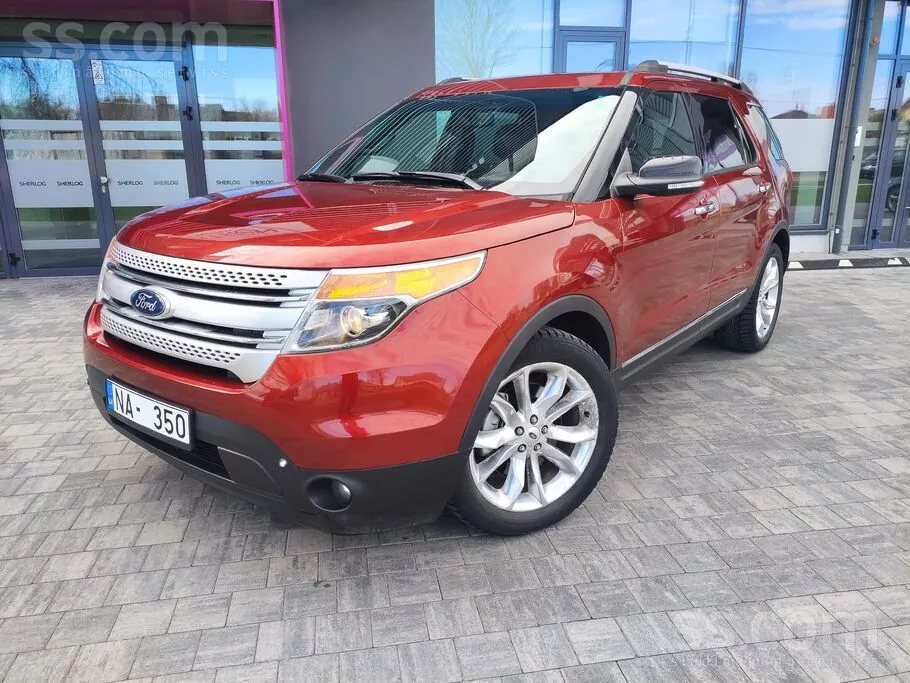Ford Explorer