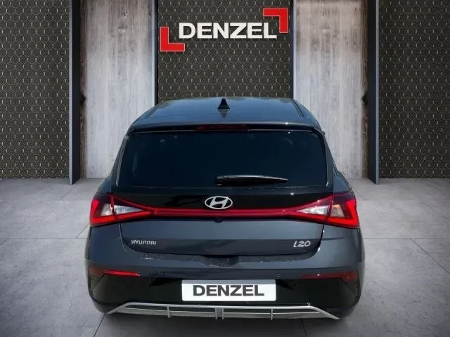 Hyundai I20 photo 2