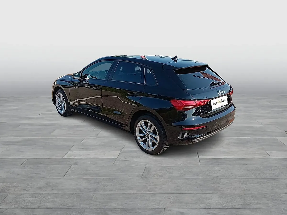 Audi A3 2023 photo 3