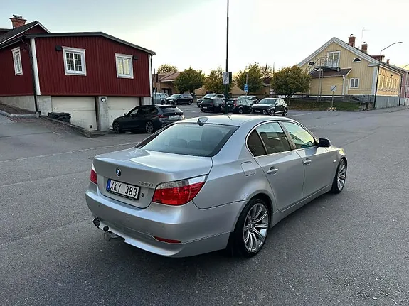 BMW 523I 2006 photo 3