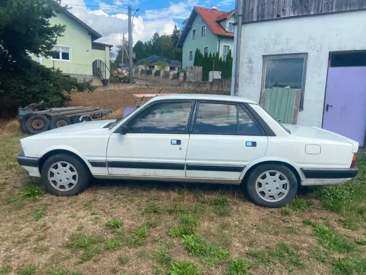 Peugeot 505