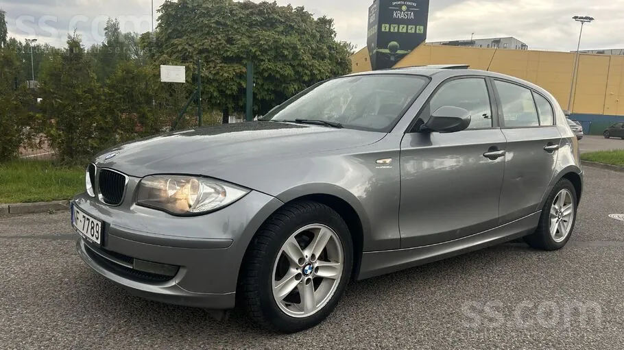 BMW 118 2010 photo 4