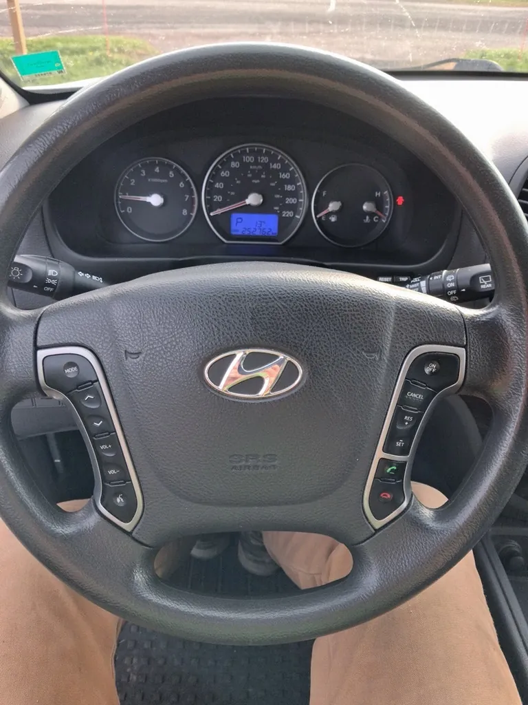 Hyundai Santa Fe 2012 photo 5