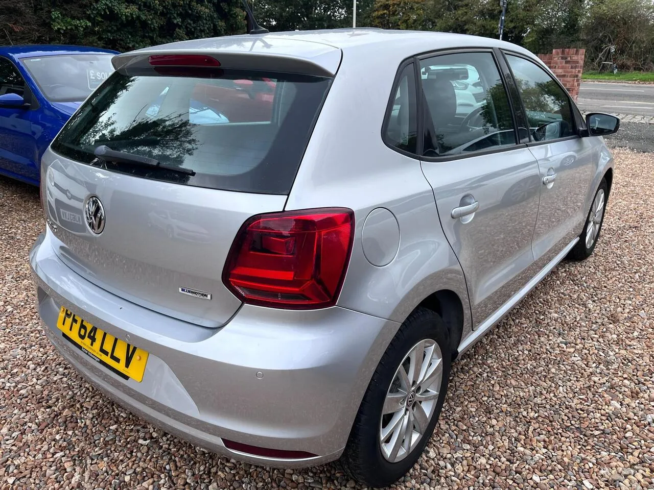 Volkswagen Polo 2015 photo 3