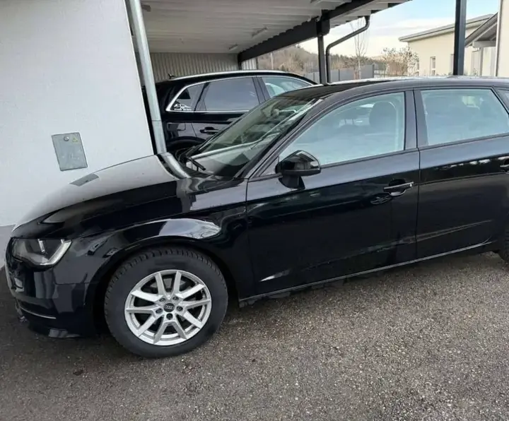 Audi A3 2015 photo 3