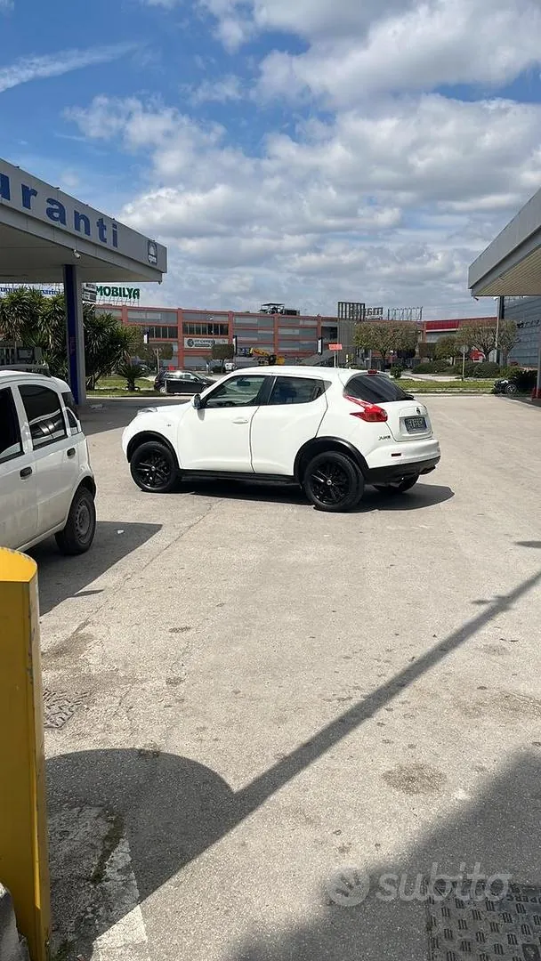 Nissan Juke 2014 photo 3