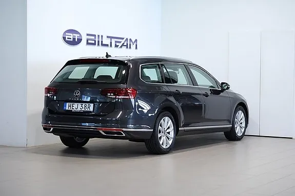 Volkswagen Passat 2021 photo 3