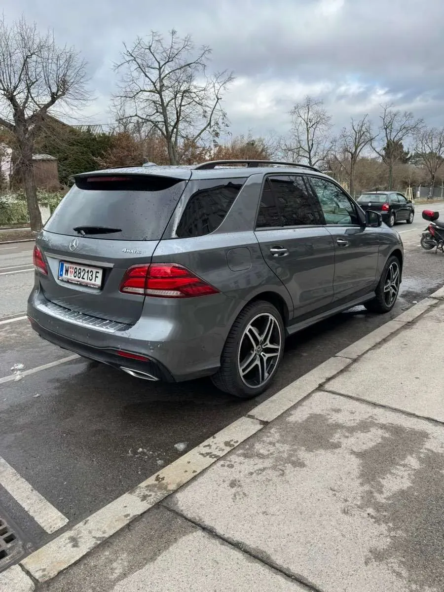 Mercedes-Benz Gle-Class 2019 photo 3