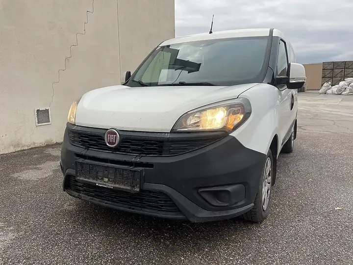 Fiat Doblò 2018 photo 2