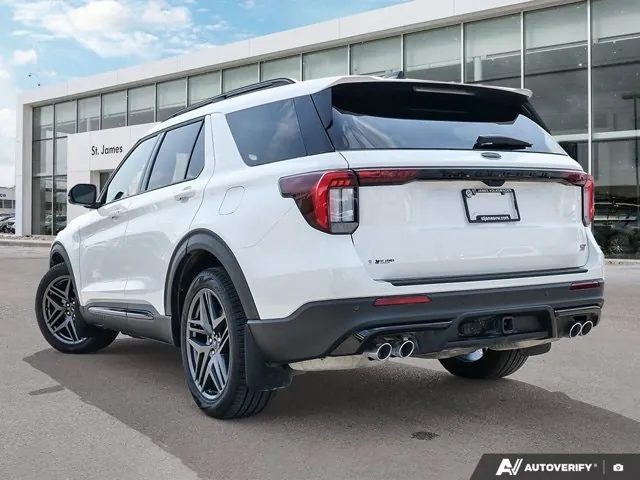 Ford Explorer 2025 photo 3