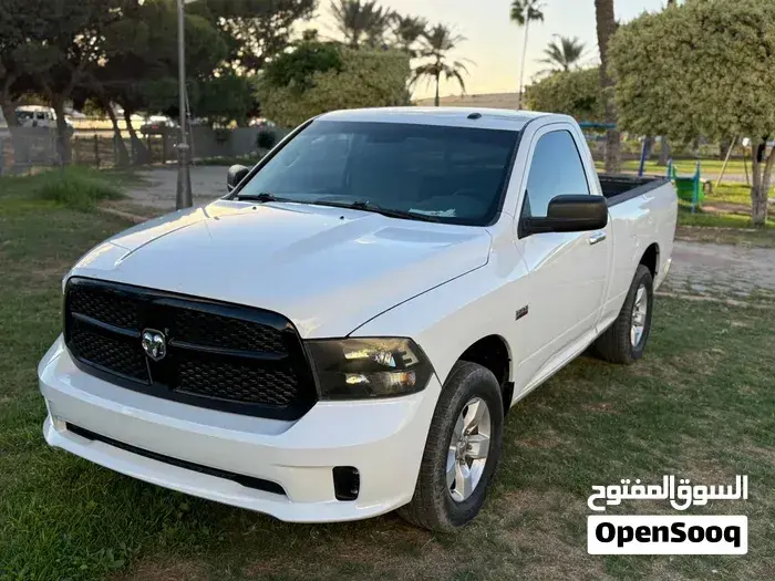 Dodge Ram 1500 2015 photo 2