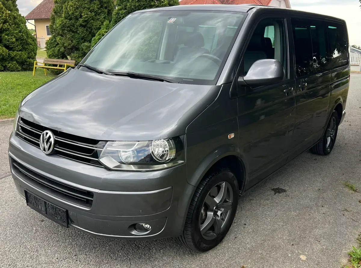 Volkswagen Caravelle
