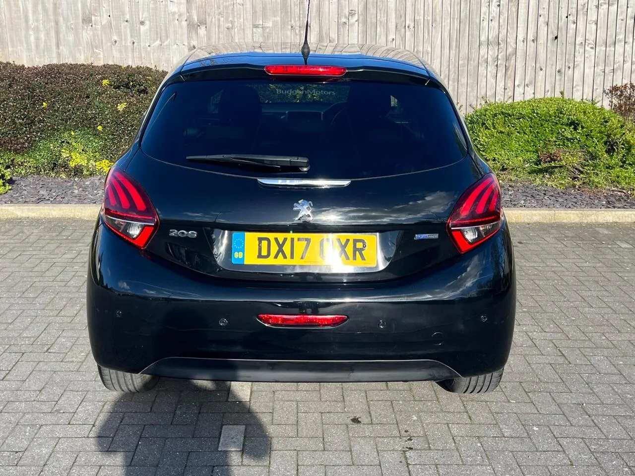 Peugeot 208 2017 photo 4