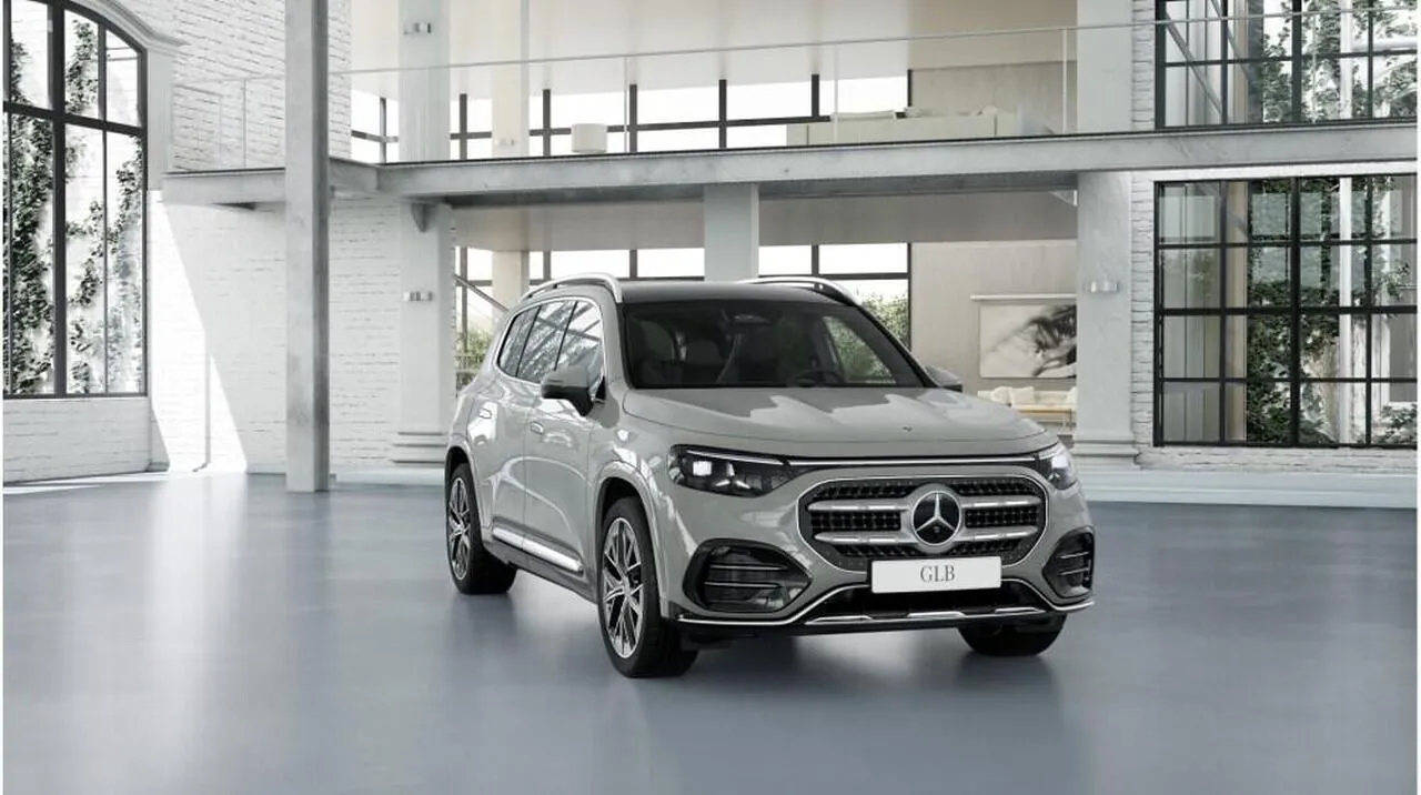 Mercedes-Benz Glb photo 2