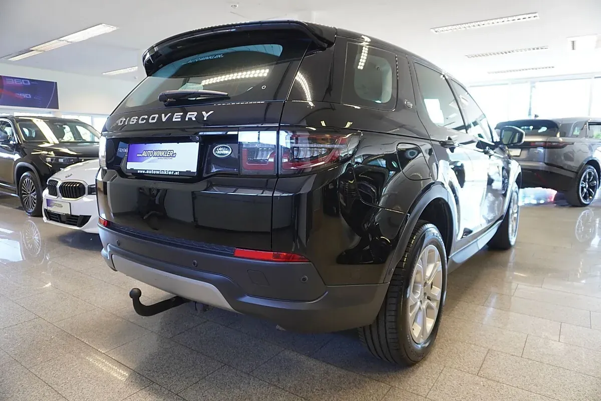 Land Rover Discovery Sport 2021 photo 3