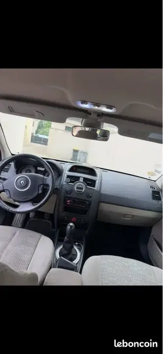 Renault Megane 2008 photo 3