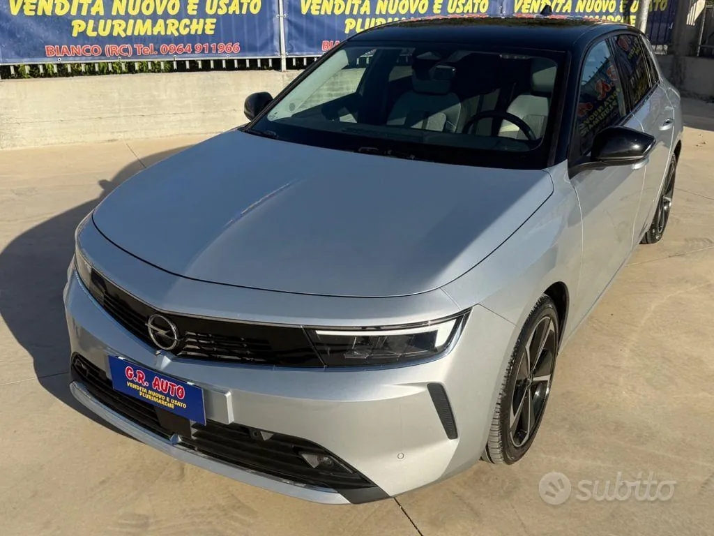 Opel Astra 2023 photo 3