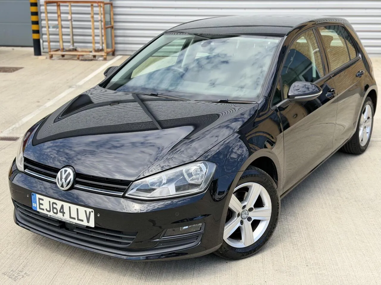 Volkswagen Golf 2014 photo 2