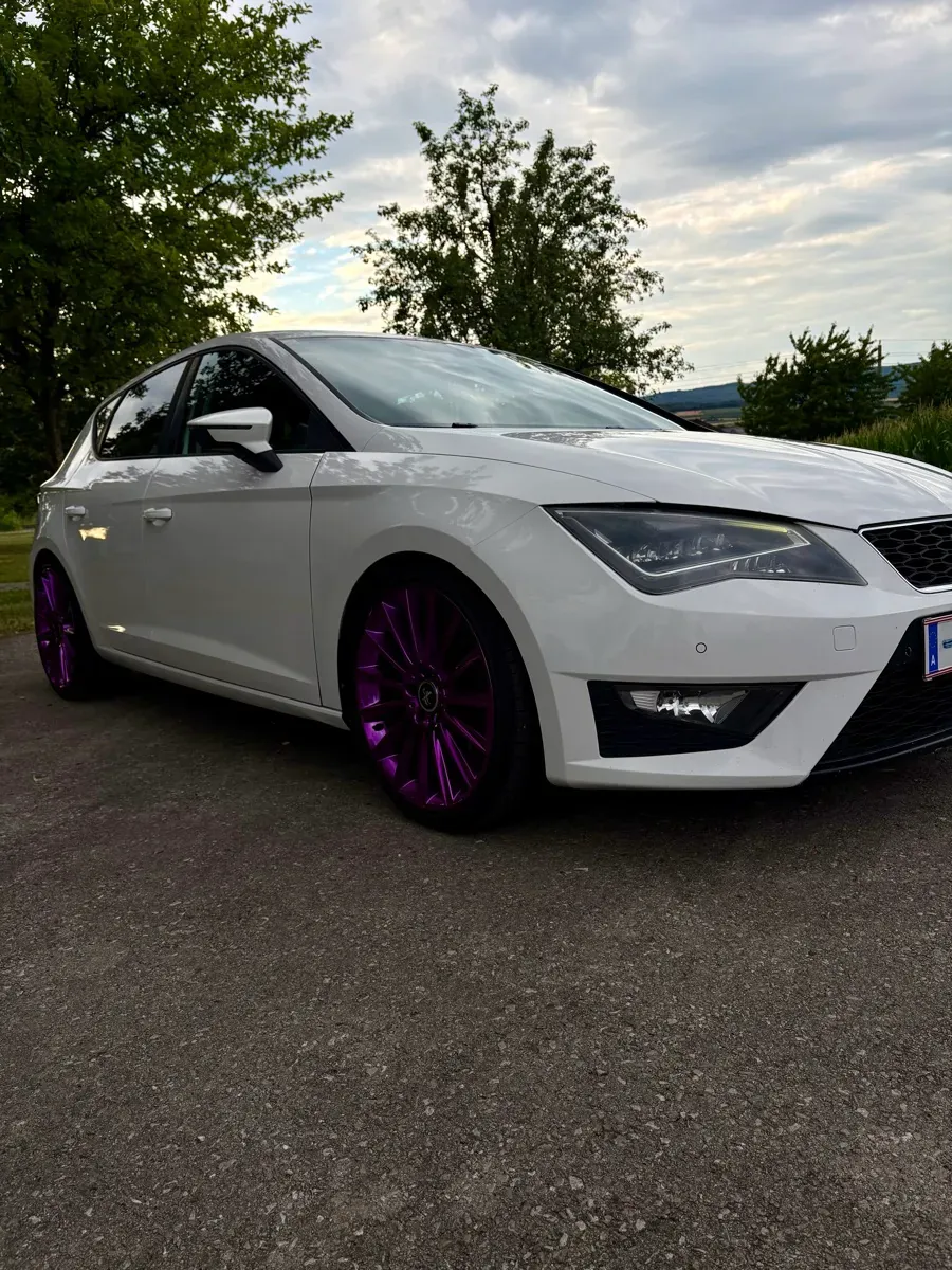 Seat Leon 2013 photo 3