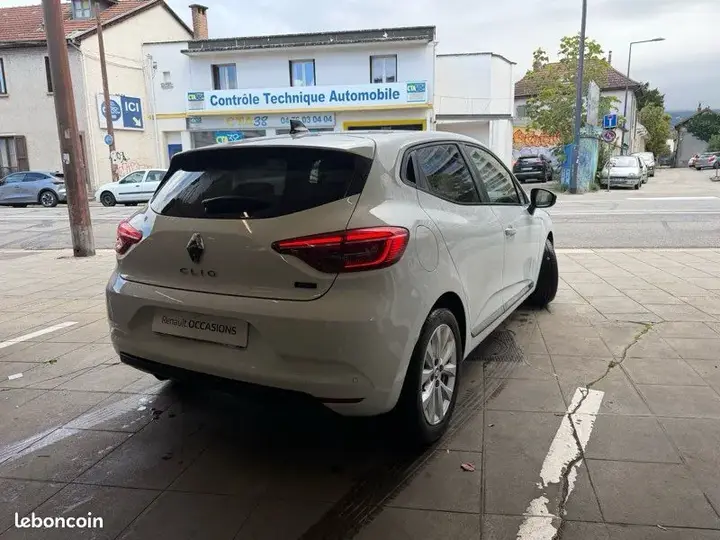 Renault Clio 2023 photo 4