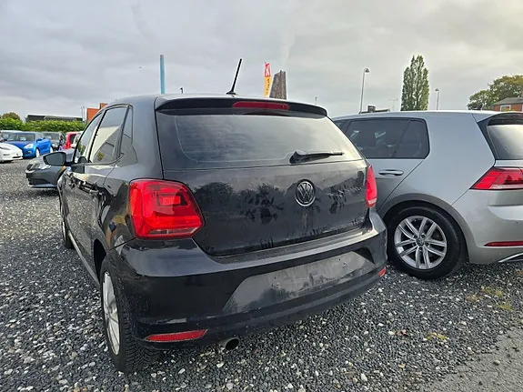 Volkswagen Polo 2016 photo 4