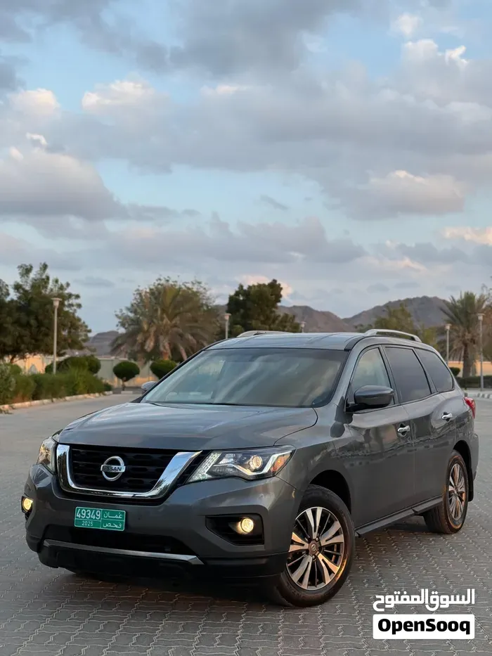 Nissan Pathfinder 2017 photo 3