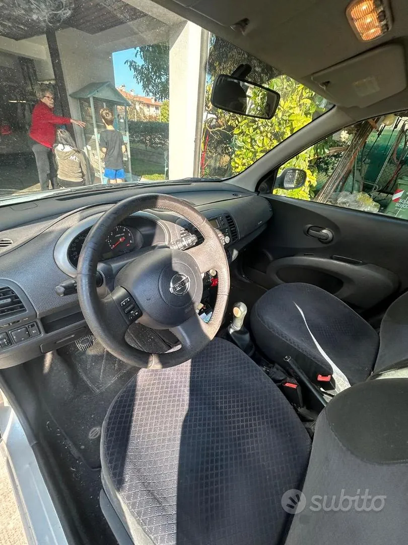 Nissan Micra 2005 photo 5