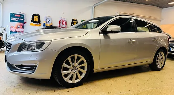 Volvo V60 2015 photo 4