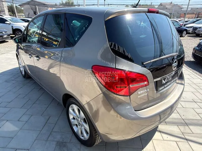 Opel Meriva 2011 photo 5