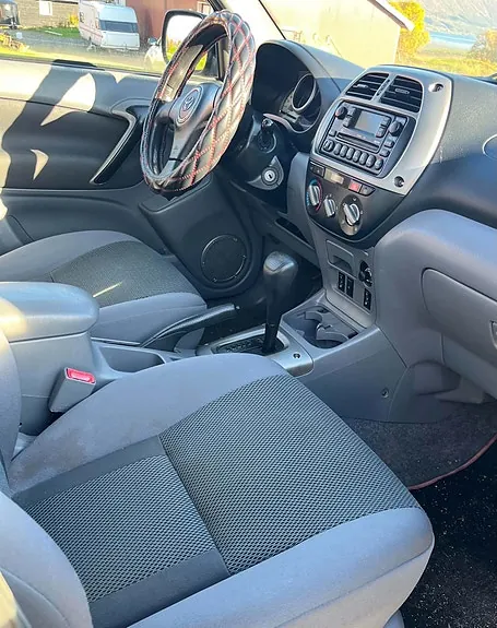 Toyota Rav4 2003 photo 4